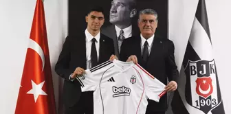 Beşiktaş signed a 1+4 year contract with Yasin Özcan.