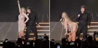 The country is talking about these images! The person on stage is the head of state.