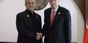 Erdogan met with Pezeshkian: Turkey is ready to take on a role between Iran and the USA.
