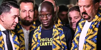What have you done, Kante! Even before stepping onto the field, people are praising what you've done.