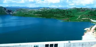 Rainfall in Diyarbakır filled the reservoirs, and the governor's office issued an evacuation warning.