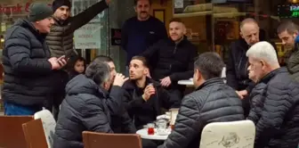 Galatasaray's star visited his neighborhood! Here is the reason.