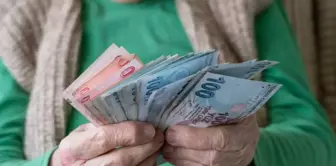 Those who miss the deadlines will not receive the holiday bonus.