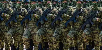 A historic first! 800 billion euros in war preparations.