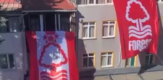 This is not England, it's Turkey! The controversial gesture of Nottingham Forest fans.