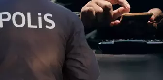 Striking details in the 