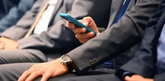 Due to the economic crisis, they abolished the retirement salary of the deputies.