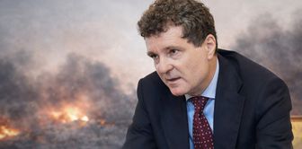 Пока весь мир ждал окончания войны, Румыния подлила бензин в огонь.