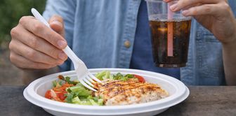 The ministry has taken action! Plastic forks, spoons, and straws are becoming history.
