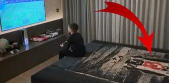 Former Fenerbahçe star shared a video of his son playing! The detail about Beşiktaş in the bed is explosive.