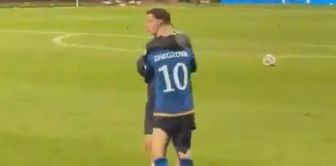 The viral footage after the historic match.