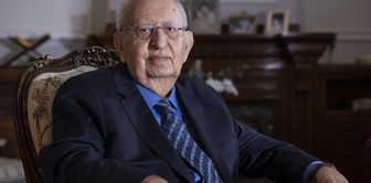 Hüsamettin Cindoruk has passed away.