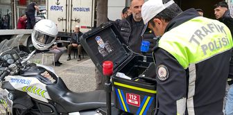 He escaped from the curb and lost 500 thousand liras.