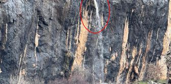 The mountain was pierced, and water gushed from 20 meters high! Onlookers are amazed.