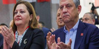 Burcu Köksal shared the messages sent to her by CHP leader Özgür Özel.