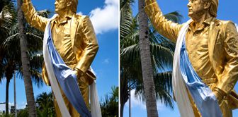 Trump's 7-meter gold statue erected on golf course in the US