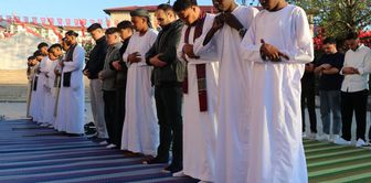 They performed the Eid prayer in the historical mosque wearing their traditional costumes.