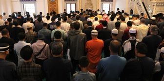 The festival excitement overflowed in Tokyo! The congregation could not fit in the courtyard, and the prayer was performed three times.