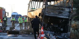 В автобусе, в результате аварии погибло 8 человек, водитель за 20 минут до происшествия остановился из-за неисправности и проверил транспортное средство.