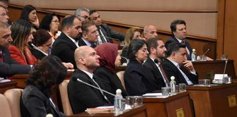 CHP members of the Istanbul Metropolitan Municipality Council have made their stance clear: Our place is by Özgür Özel's side.