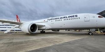 Moments of fear on Turkish Airlines plane: Struck radar pole in Antalya
