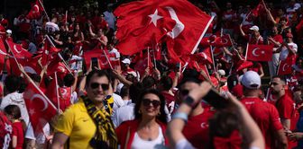 Turkish stamp on Vancouver! The streets echoed with the sounds of Turkey