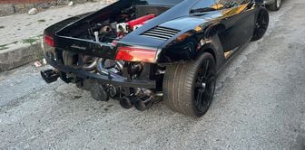 He crashed into an SUV with a luxury car during a test drive and fled! A fine of 174 thousand lira was issued.