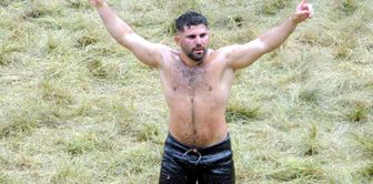 Erkan Taş won the gold belt at the 665th Historical Kırkpınar Oil Wrestling Festival.
