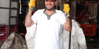 Street collectors after the DOA System: No one used to buy glass bottles before, now we sell them for 1 lira.