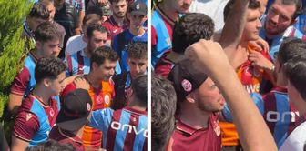 Interesting moments at the Salah reception! They had him remove the Galatasaray jersey.