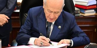 There is a defection in MHP regarding the proposal of which Bahçeli is the first signatory! Here is the name who did not sign it.