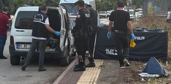 A fight over money in Adana ended in bloodshed: Father and son killed, mother wounded.