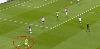 Incredible detail in Vedat Muriqi's goal against Lyon! Look what the ball bounced off of
