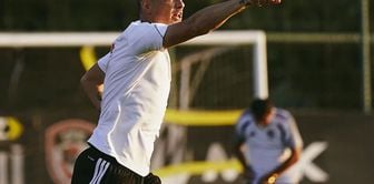 انفصل المدرب عن فريقه بعد حصوله على 4 نقاط في 3 أسابيع هذا الموسم في الدوري الممتاز.
