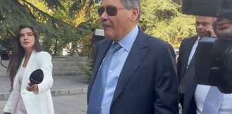 Melih Gökçek came to give his statement while chewing gum.