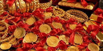 Gold investor in shock: All eyes turn to upcoming data