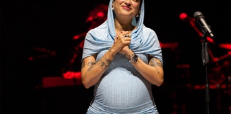 Melike Şahin became a mother! She held her first baby in her arms.