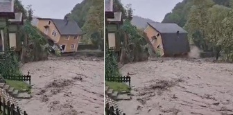 After Istanbul, Sakarya! A two-story villa collapsed like this in the flood.
