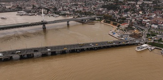 In Istanbul, a police helicopter surveyed the flood areas in Sarıyer and the Golden Horn from the air.