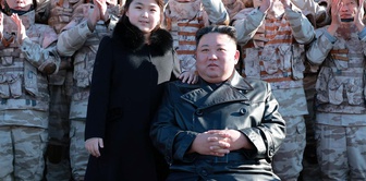 The claim that Kim has died shook the world! The succession debate has begun.