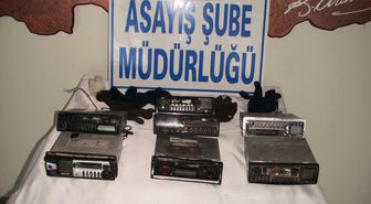 Şanlıurfa'da Otomobillerden Teyp Hırsızlığı