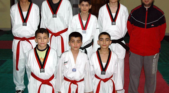 Denizlili Taekwondocular 6 Madalya ile Döndü