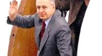 Layık Olun, Kanıtlayın