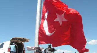 Kırıkkale'de Dev Türk Bayrağı