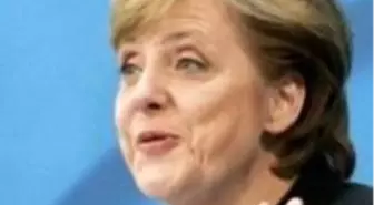 Türk Kökenli Vekillerden Merkel'e Kıbrıs Talebi