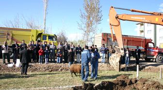 Hüsnü Özyeğin Vakfı'ndan Iğdır'a İlköğretim Okulu