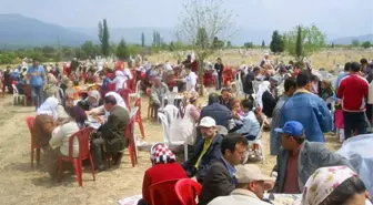 Kuyucak'ta Keşkekli Yağmur Duası