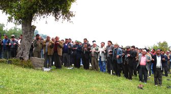 Sarıgöl'de Yüzlerce Çiftçi Yağmur Duasına Çıktı