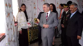 Gaziantep Valisi Süleyman Kamçı Köyleri Gezdi