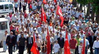 Fethiye'de Atatürk'ü Anma Halk Yürüyüşü